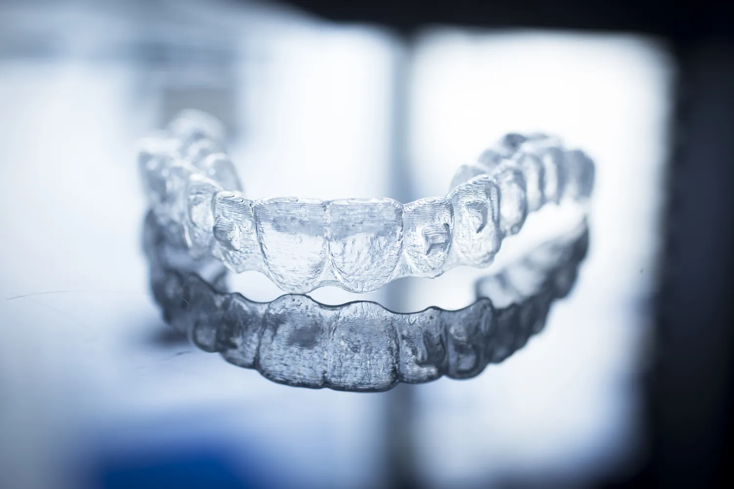 Nakładki Invisalign Szczecin